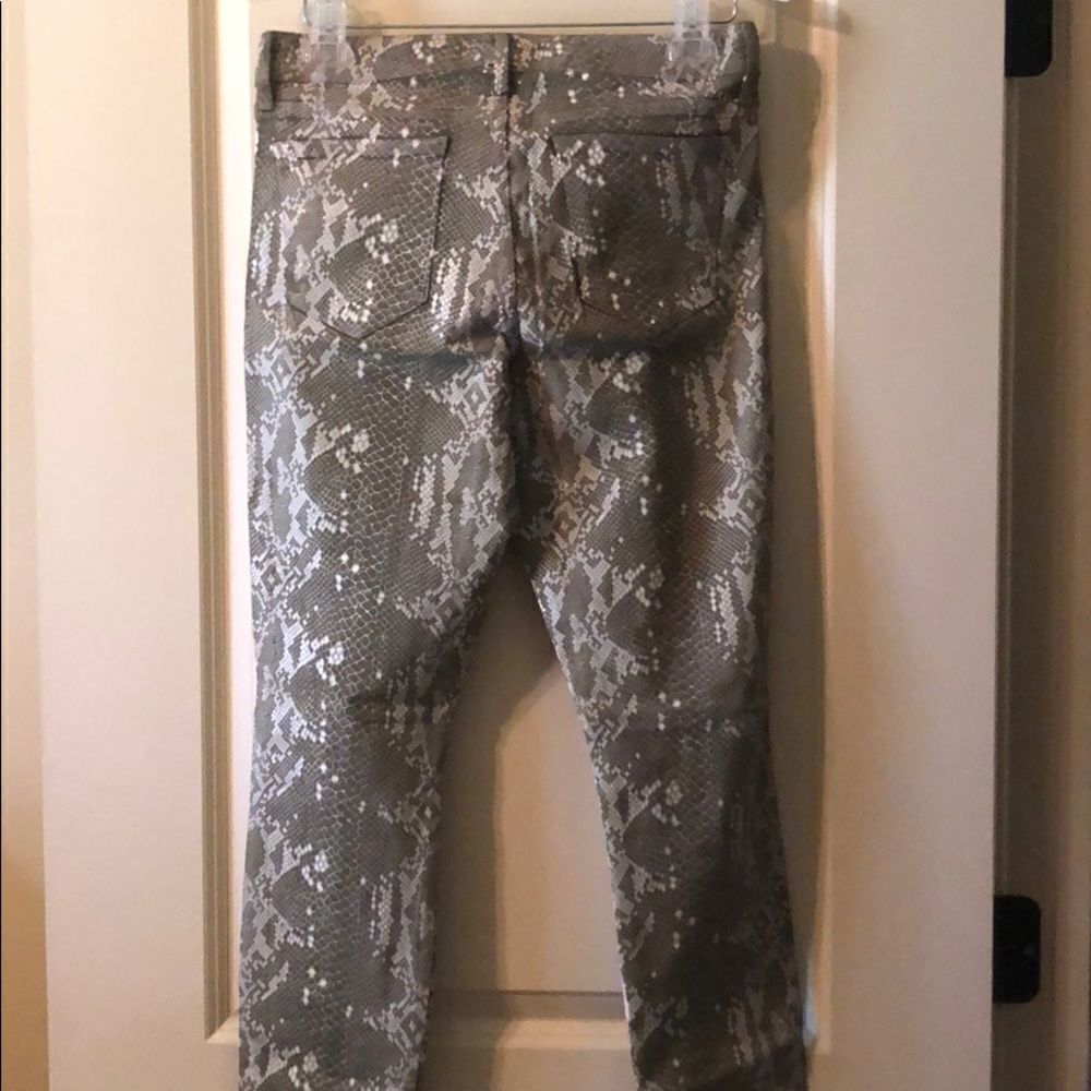 Cookie Johnson🐍 Python Print Jeans - Picture 8 of 8